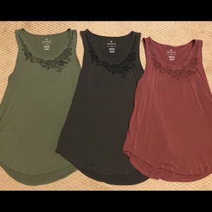 American Eagle tank tops